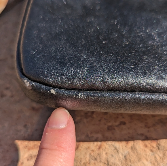 Isaac Mizrahi New York laptop large iPad or a notebook PC Leather padded cover - Picture 2 of 10